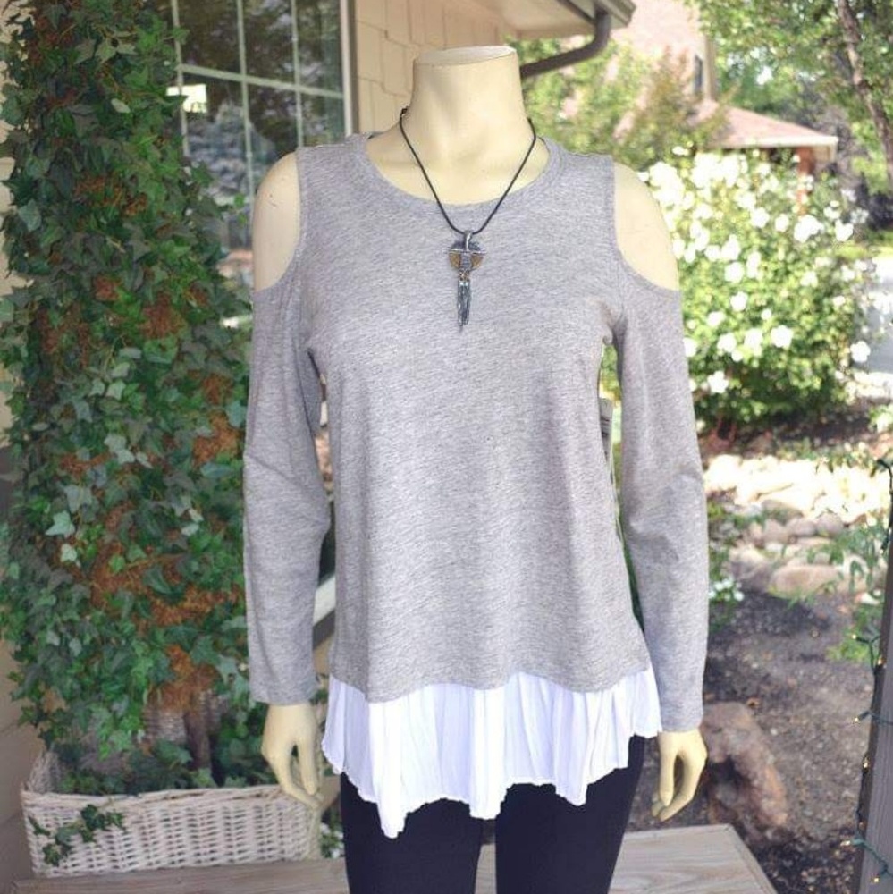 Tribal cold shoulder top with contrast ruffle hem